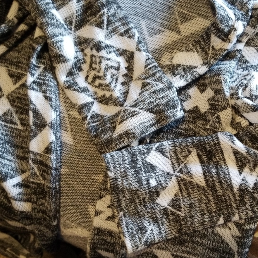 Aztec cardigan - Picture 3 of 4